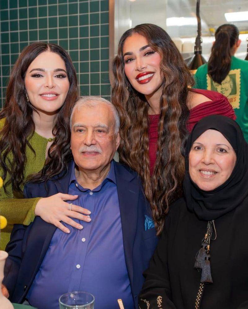 Instagram.com/monakattan